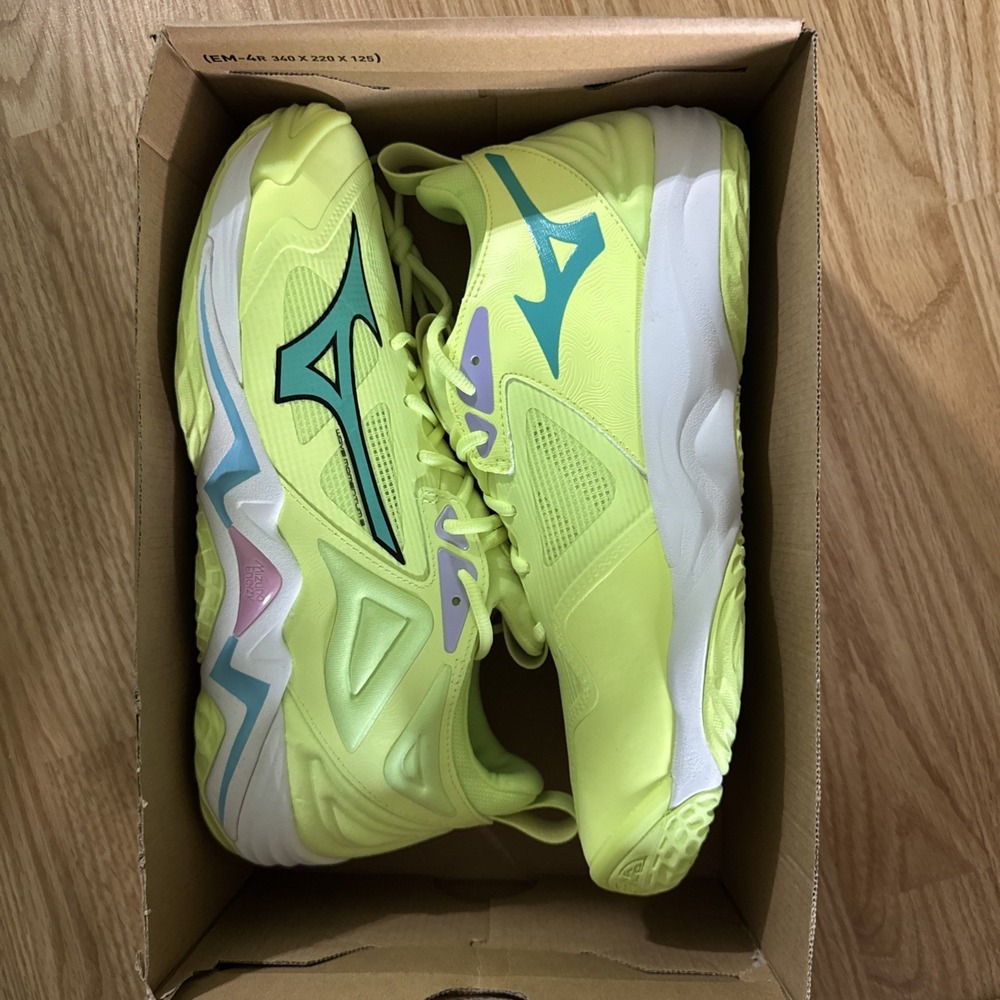 Mizuno Wave Momentum 3 Volleyball - Neo Lime Black - V1GA231286 Men's Size 11